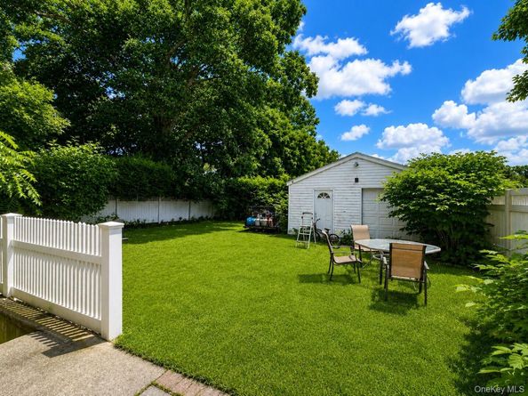 64 Cedarhurst Avenue, Selden NY 11784