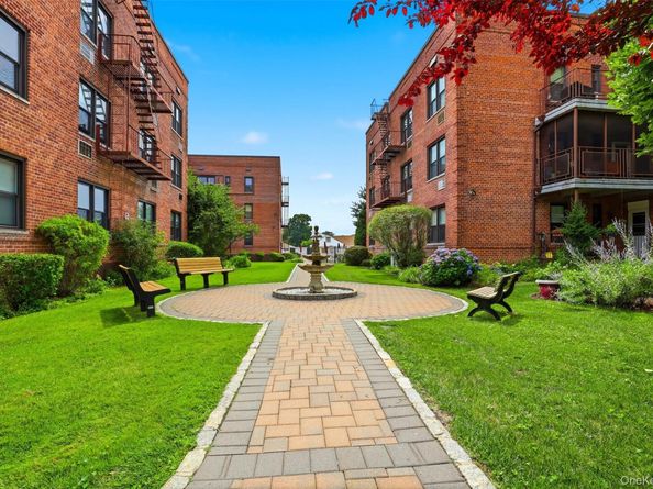 953 W Boston Post Road 3A, Mamaroneck NY 10543