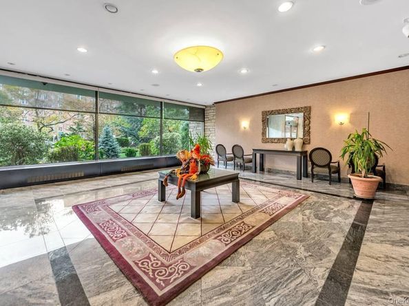 111-20 73rd Avenue 10J, Forest Hills NY 11375