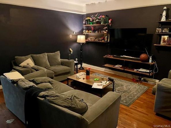 22-29 36th Street, Astoria NY 11105