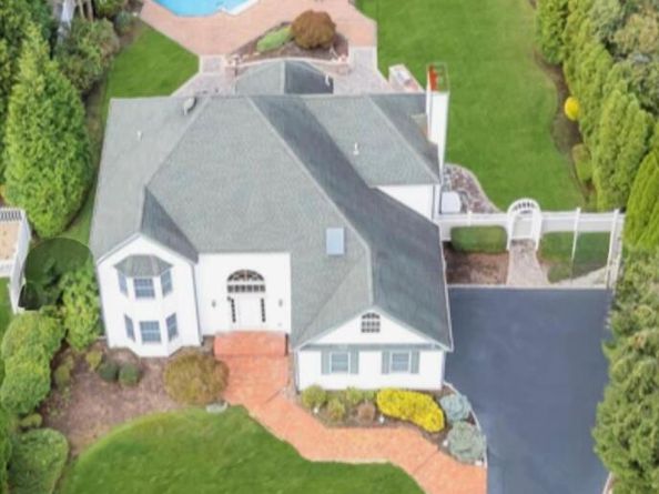 150 Hayrick Lane, Commack NY 11725