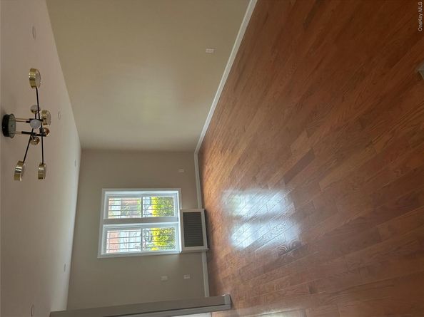 102-35 183rd Place, Hollis NY 11423