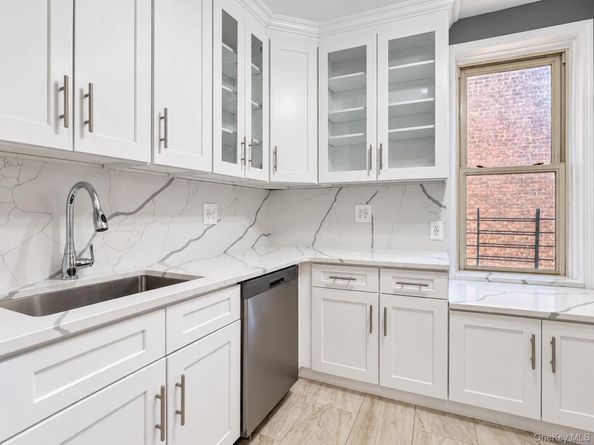43-10 48 Avenue 4o, Astoria NY 11377