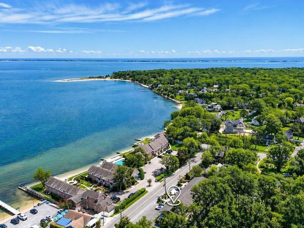 62 Canoe Place Road 625/6, Hampton Bays NY 11946