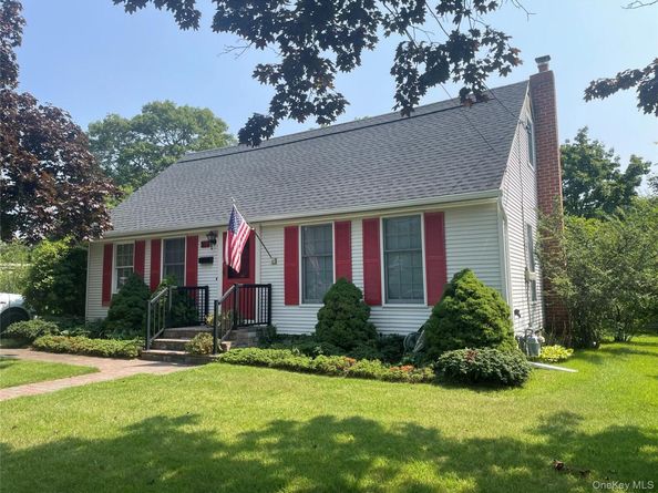 363 3rd Avenue, Bayport NY 11705