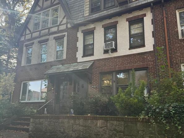 99-03 Ascan Avenue, Forest Hills NY 11375