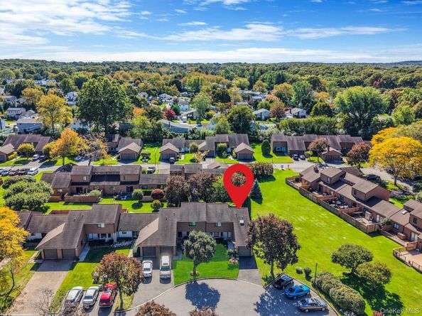 82 Rhett Court, Commack NY 11725