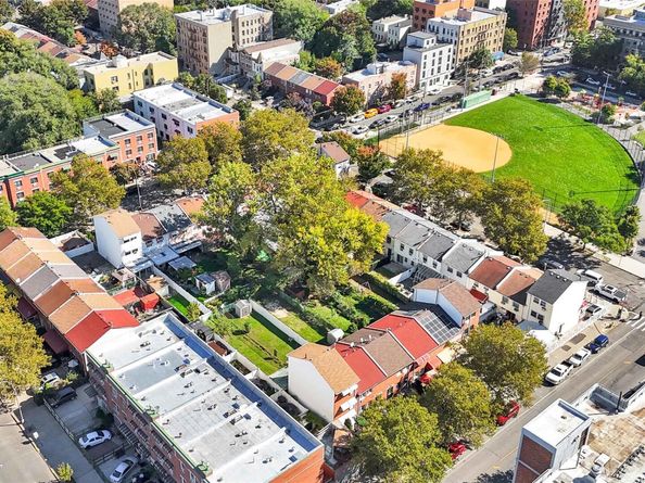 745 E 180th Street, Bronx NY 10457