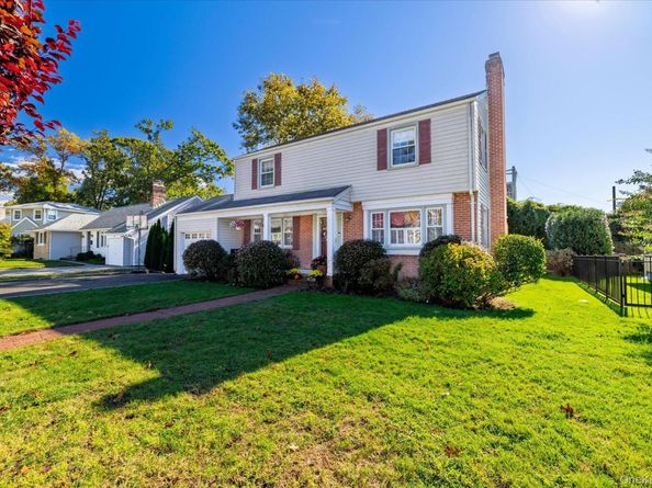 481 S Wood Road, Rockville Centre NY 11570