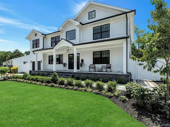 8 Allison Drive, Old Bethpage NY 11804