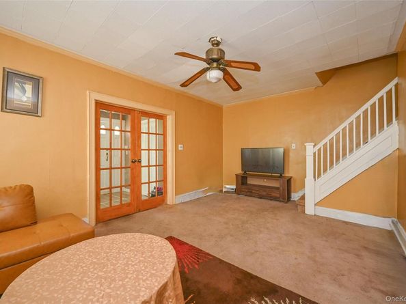 18806 Mangin Avenue, Saint Albans NY 11412