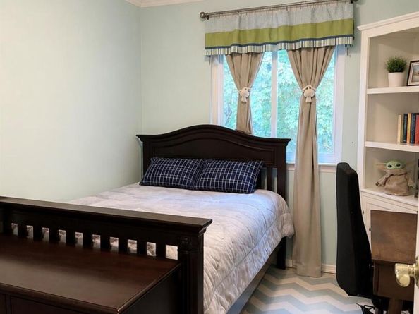 930 Merrick Rd 5, Baldwin NY 11510