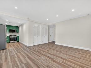 242 Maple Avenue 419, Westbury NY 11590