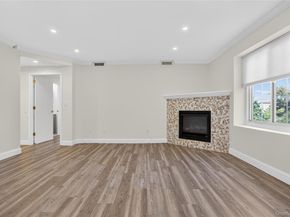 242 Maple Avenue 419, Westbury NY 11590