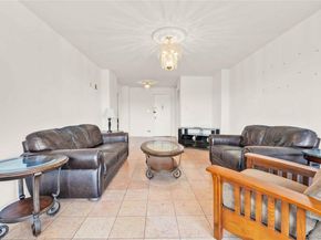 85-15 Main Street 5F, Jamaica NY 11435