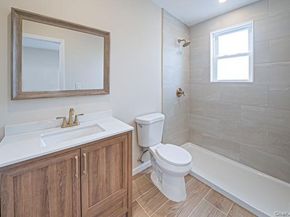 5 Cheryl Lane, North Babylon NY 11703