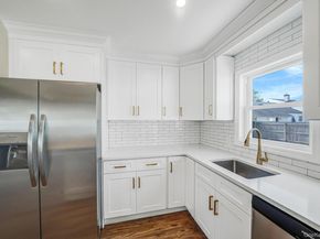 5 Cheryl Lane, North Babylon NY 11703
