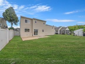5 Cheryl Lane, North Babylon NY 11703