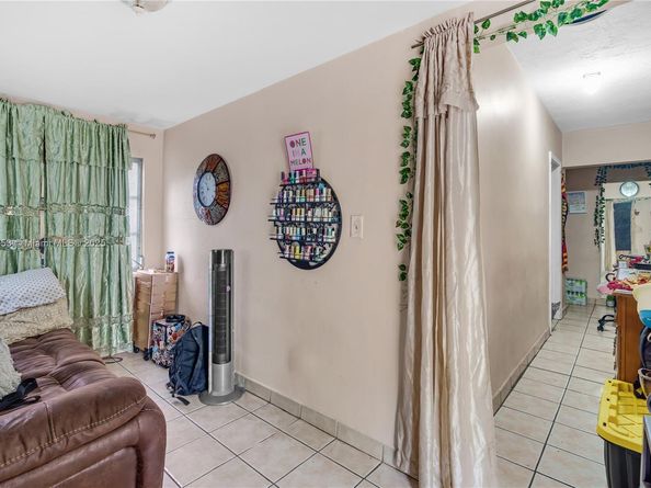 1478 SW 2nd St, Miami FL 33135