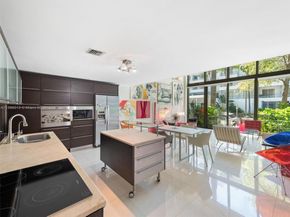 6000 Collins Ave 132, Miami Beach FL 33140