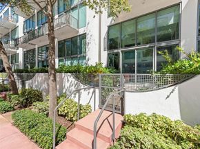 6000 Collins Ave 132, Miami Beach FL 33140