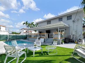 3711 SW 27th Ter, Miami FL 33134