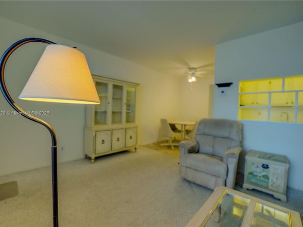 3280 Cynthia Ln 205, Lake Worth FL 33461