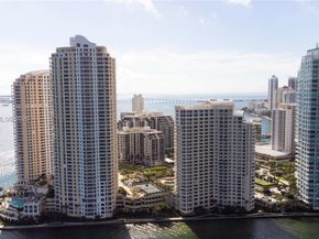 900 Brickell Key Blvd 2002, Miami FL 33131