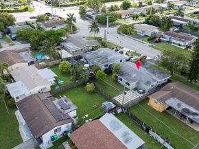 8941 NW 25th Ct, Sunrise FL 33322