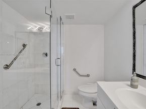 3530 Mystic Pointe Dr 2002, Aventura FL 33180
