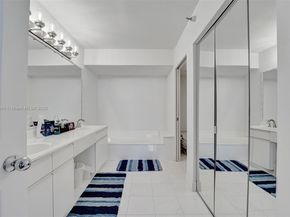 3530 Mystic Pointe Dr 2002, Aventura FL 33180
