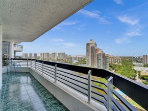 3530 Mystic Pointe Dr 2002, Aventura FL 33180