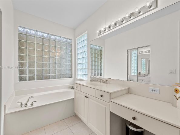 19442 SW 39th St, Miramar FL 33029