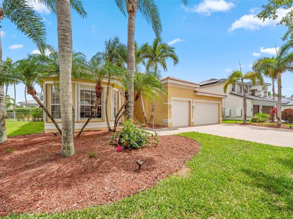 19442 SW 39th St, Miramar FL 33029