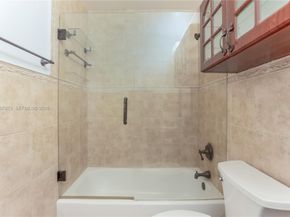 716 SW 122nd Ave, Pembroke Pines FL 33025