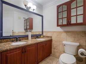 716 SW 122nd Ave, Pembroke Pines FL 33025