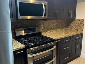 18101 NW 68th Ave D207, Hialeah FL 33015