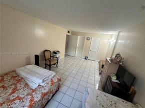 7000 Nova Dr 205E, Davie FL 33317