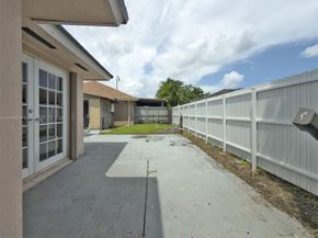 18013 SW 139th Pl, Miami FL 33177