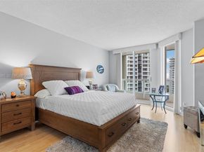 21205 Yacht Club Dr 2403, Aventura FL 33180