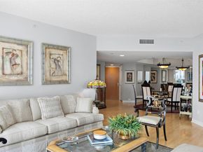 21205 Yacht Club Dr 2403, Aventura FL 33180