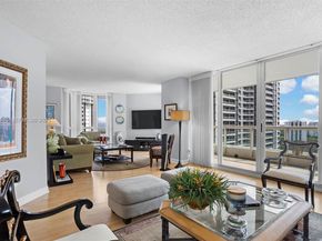 21205 Yacht Club Dr 2403, Aventura FL 33180