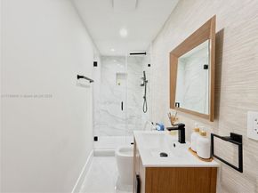 927 SW 18th Ave, Miami FL 33135