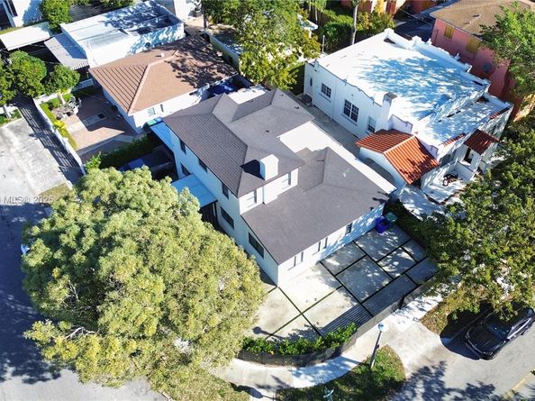 927 SW 18th Ave, Miami FL 33135