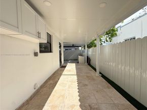 927 SW 18th Ave, Miami FL 33135