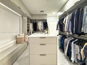 927 SW 18th Ave, Miami FL 33135