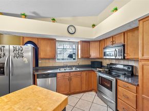 8220 Waterford Ln, Tamarac FL 33321