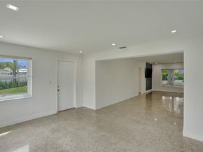 2125 Alamanda Dr, North Miami FL 33181