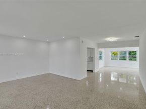2125 Alamanda Dr, North Miami FL 33181