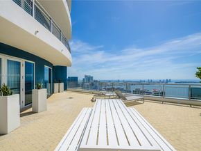60 SW 13th St 2609, Miami FL 33130